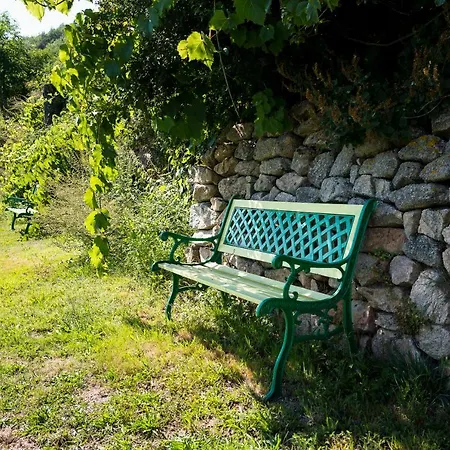 Au Balcon Des Saisons La Rouveure